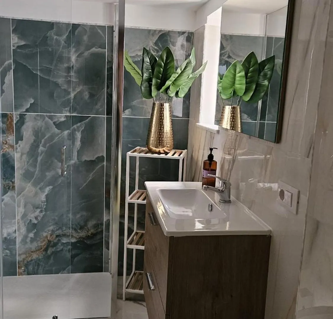 Apartment All'Ombra Di Porta Nuova Palermo Italy